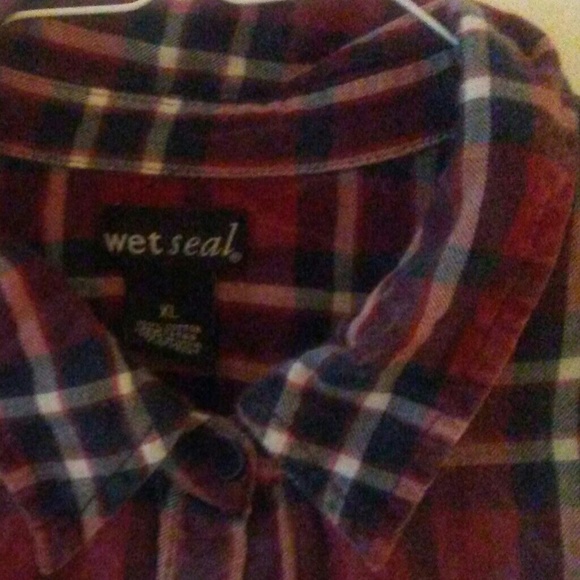 Top - Picture 3 of 8